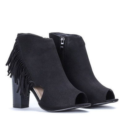 Czarne botki na słupku z wycięciem na nosku Pariea - Obuwie