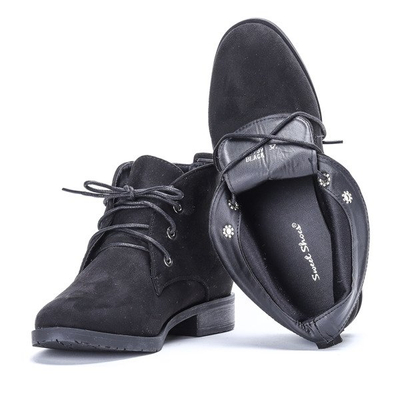 Czarne sztyblety Helen- Obuwie