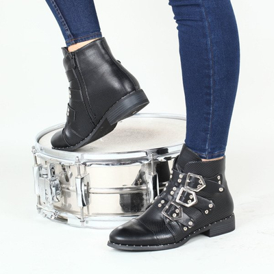 Czarne, ażurowe botki z trzema klamrami Adele- Obuwie