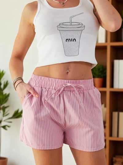 Pantaloni scurți Royalfashion pentru femei cu talie elastică și șnururi într-un model în dungi
