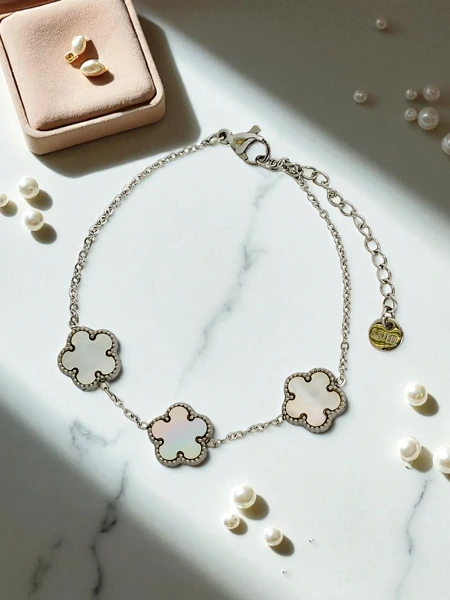 Brățară Callisto Nero cu Motiv Floral