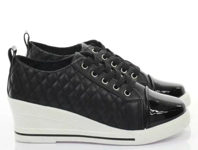 OUTLET Adidași negri de damă pe pană Oszala - Încălțăminte