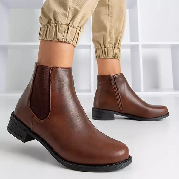 OUTLET Cizme Chelsea dama maro inchis cu toc plat Timea - Pantofi