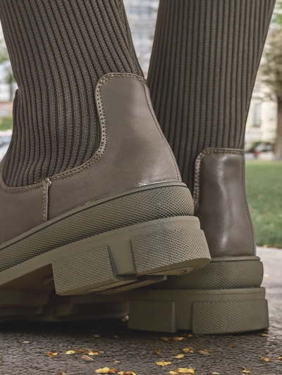 Bocanci slip-on pentru femei Royalfashion Bireno