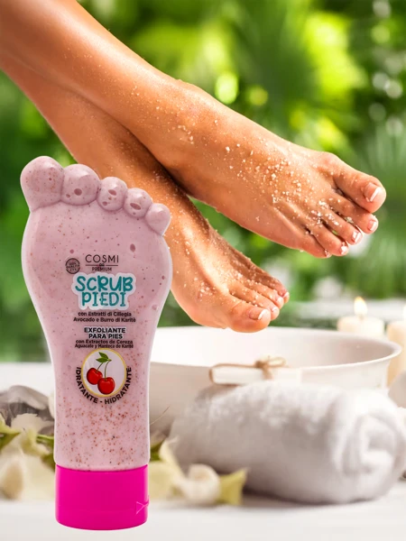 Scrub exfoliant grosier pentru picioare Cireașă