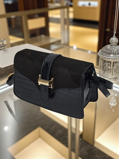 Geantă de damă mică lăcuită din piele ecologică Sable Mist