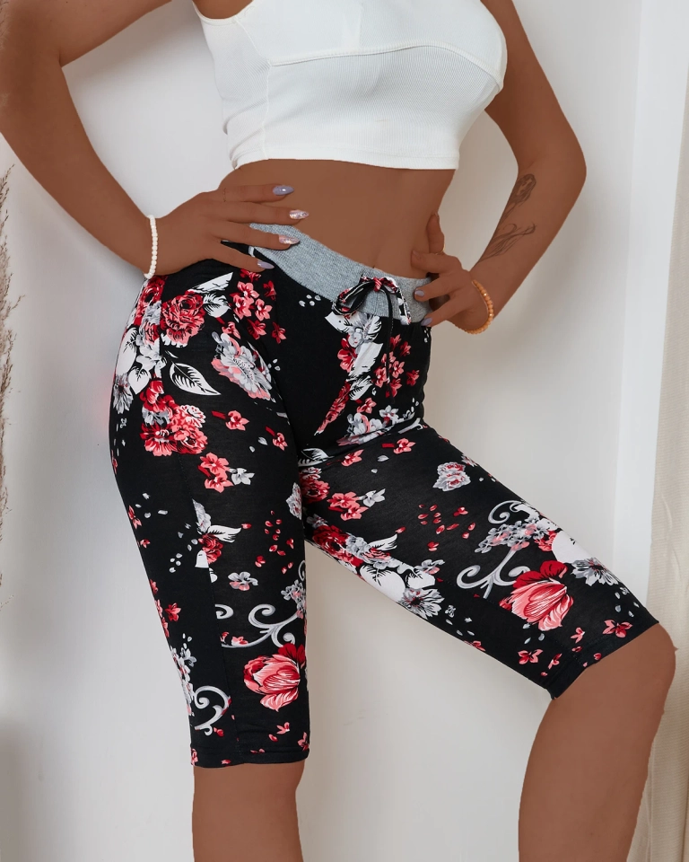 Pantaloni scurți de damă 3/4 negri și roz PLUS SIZE - Îmbrăcăminte