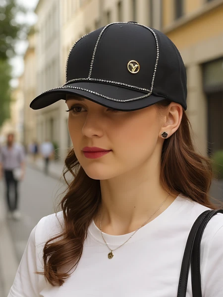 Royalfashion Șapcă cu pietre strălucitoare Sparkle Cap