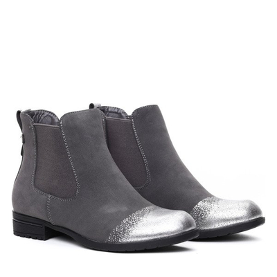 Szare botki z posrebrzanym noskiem Celia- Obuwie