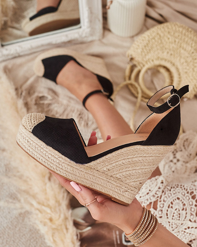 Royalfashion Sandale cu platformă Meylasi negru pentru femei
