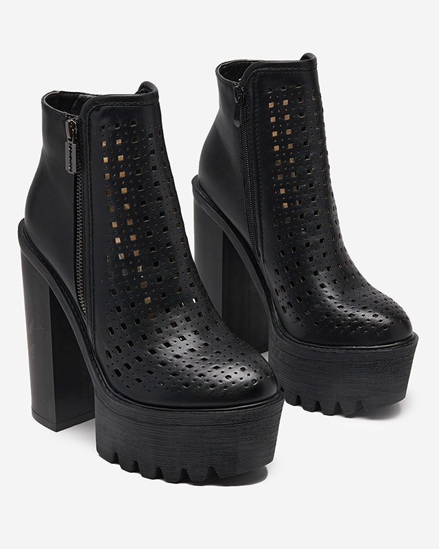 OUTLET Cizme negre de damă ajurate pe stâlpul Elangel-Footwear