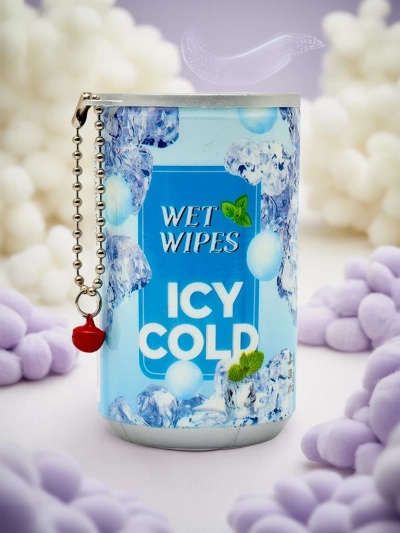 Șervețele umede hidratante într-un ambalaj decorativ ICY COLD 30 buc