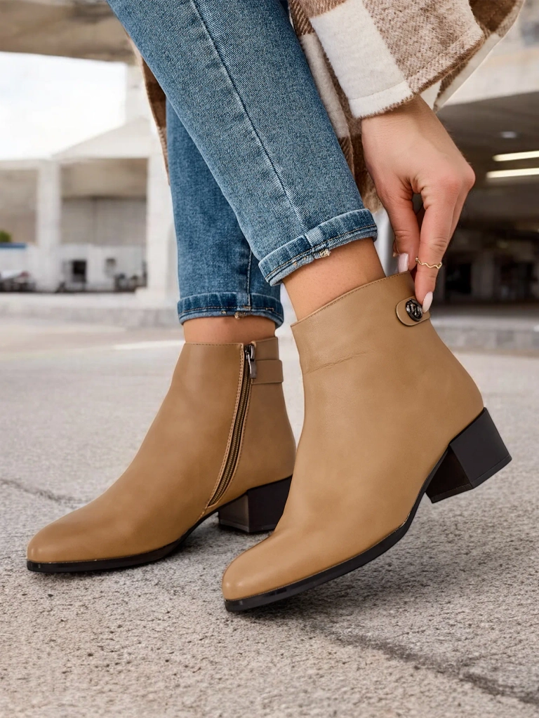 Cizme pentru femei Royalfashion Letitto