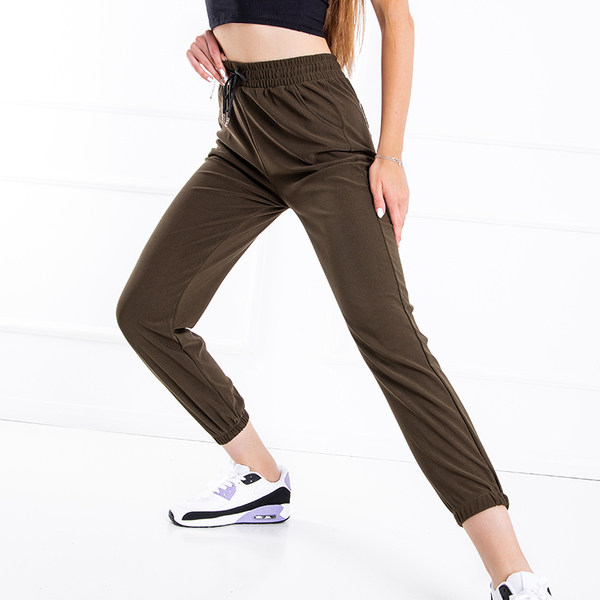 Pantaloni de trening pentru femei verzi cu inscripție - Îmbrăcăminte