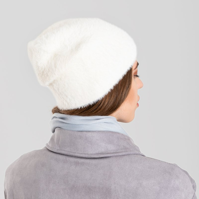 Pălărie de iarnă cu blană albă pentru femei - Șepci
