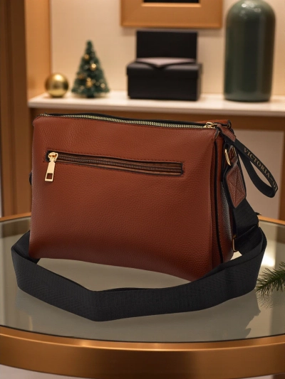 Geantă mică de damă din piele ecologică Tessaria