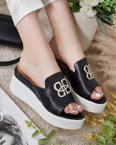 Royalfashion Sailme Flip-flops pentru femei pe o piele de pisică