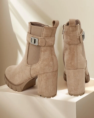 Ghetele de damă Royalfashion la nivelul gleznei pe postul Effo