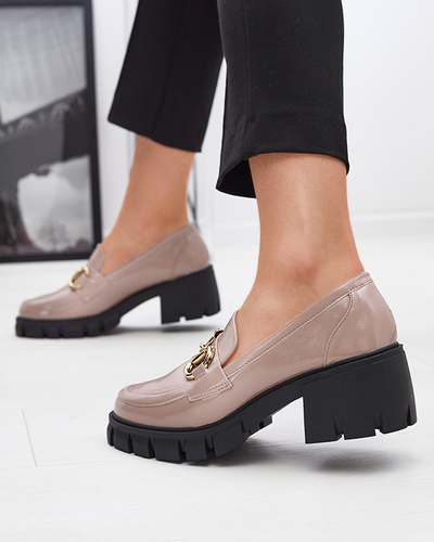 Mocasini lăcuiți de damă maro deschis cu ornament Neriea - Încălțăminte