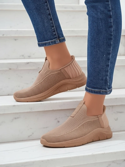 Pantofi de damă slip on Selene Bej - sneakerși confortabili cu toc plat