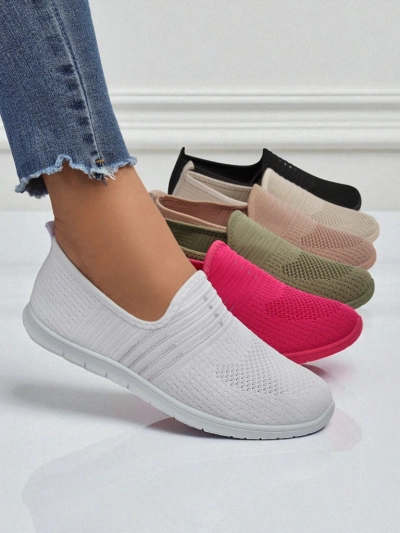 Damskie biale slip-ony Tkanina Callisto – lekkie buty na wiosne i lato