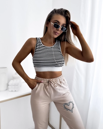 Pantaloni de trening bej de damă cu ornament de zirconiu- Îmbrăcăminte