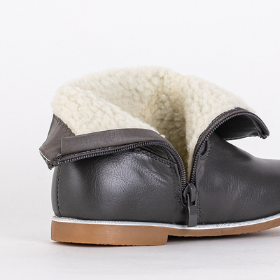 Cizme gri pentru fete cu o parte superioară decorativă Noksimi- Pantofi