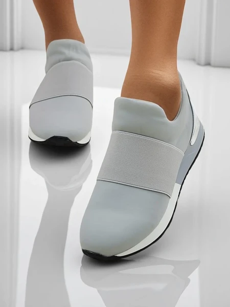 Damesneakers Selene Grigio flat såle duegrå moteriktig stil