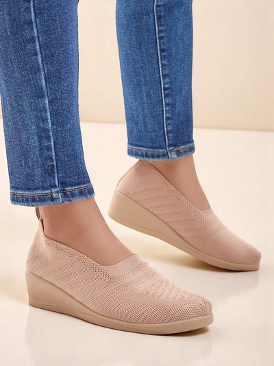 Mocasinile Royalfashion pentru femei pe un călcâi jos Epoles