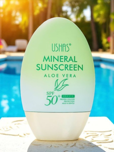 USHAS Cremă de protecție solară puternic hidratantă cu aloe SPF 50