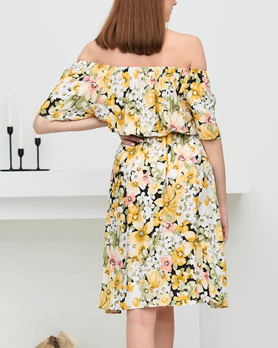 Rochie galbenă până la genunchi cu model floral multicolor - Îmbrăcăminte