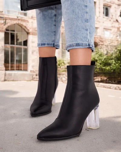 Royalfashion Cizme pentru femei pe un post Ovnese