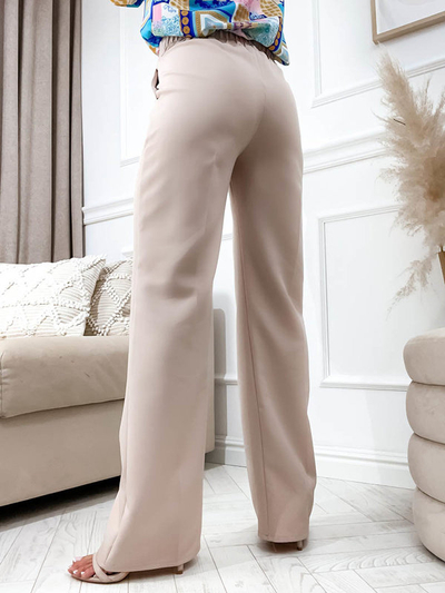 Pantaloni bej cu picior larg pentru femei - Îmbrăcăminte