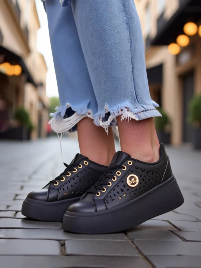 Aurelia Nero - Platformă neagră Royalfashion din piele ecologică, model LH201-8