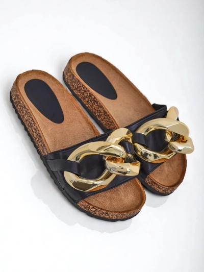 Royalfashion Sorte dameslippers med Sofig-dekoration