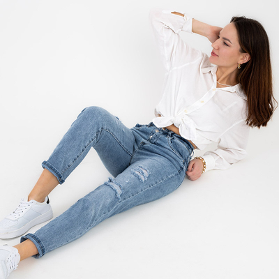 Blugi albaștri rupti pentru femei - Îmbrăcăminte
