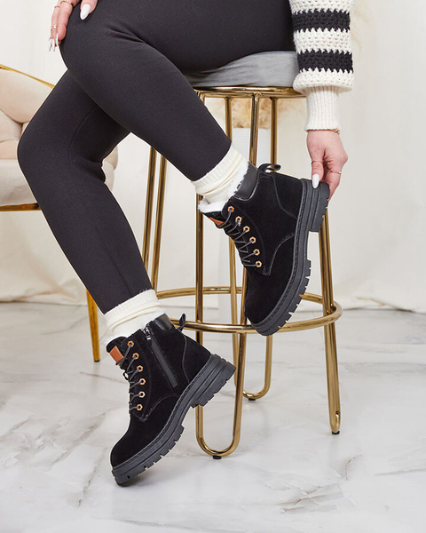 Royalfashion Cizme de vânătoare izolate pentru femei în negru Radoras