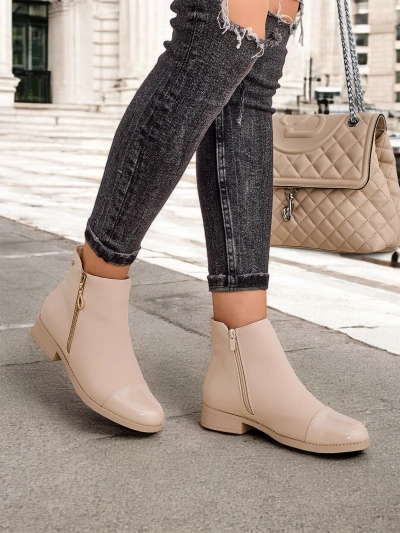 Botine pentru femei de la Royalfashion Ivvo