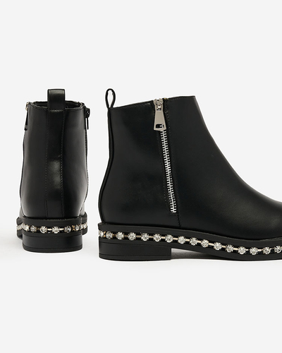 Royalfashion Cizme negre cu toc plat pentru femei, cu zirconii Wiskuni