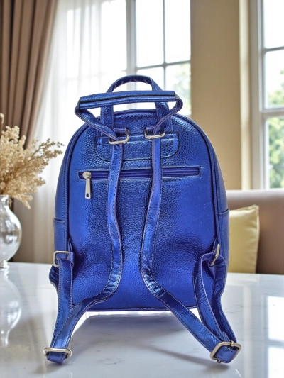 Royalfashion Rucsac de damă din piele ecologică cu dungi metalice Metallic Stripes