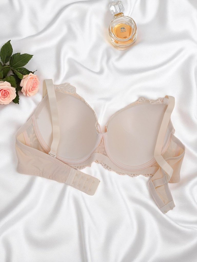 Royalfashion Sutien damă cu burete și dantelă Delicate Grace