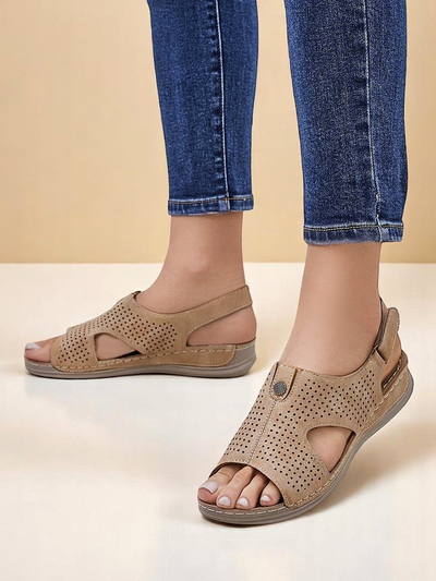 Royalfashion Sandale perforate pentru femei Leminni