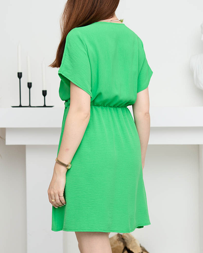 Rochie de damă verde cu lanț decorativ - Îmbrăcăminte