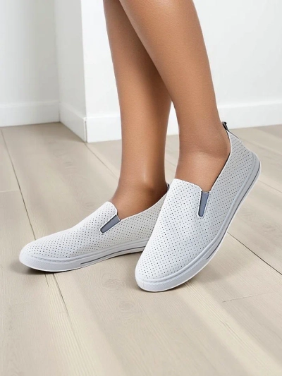 Pantofi slip-on perforați pentru femei Royalfashion Eppes