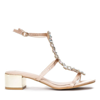 Złote sandały na płaskim obcasie Maritza - Obuwie
