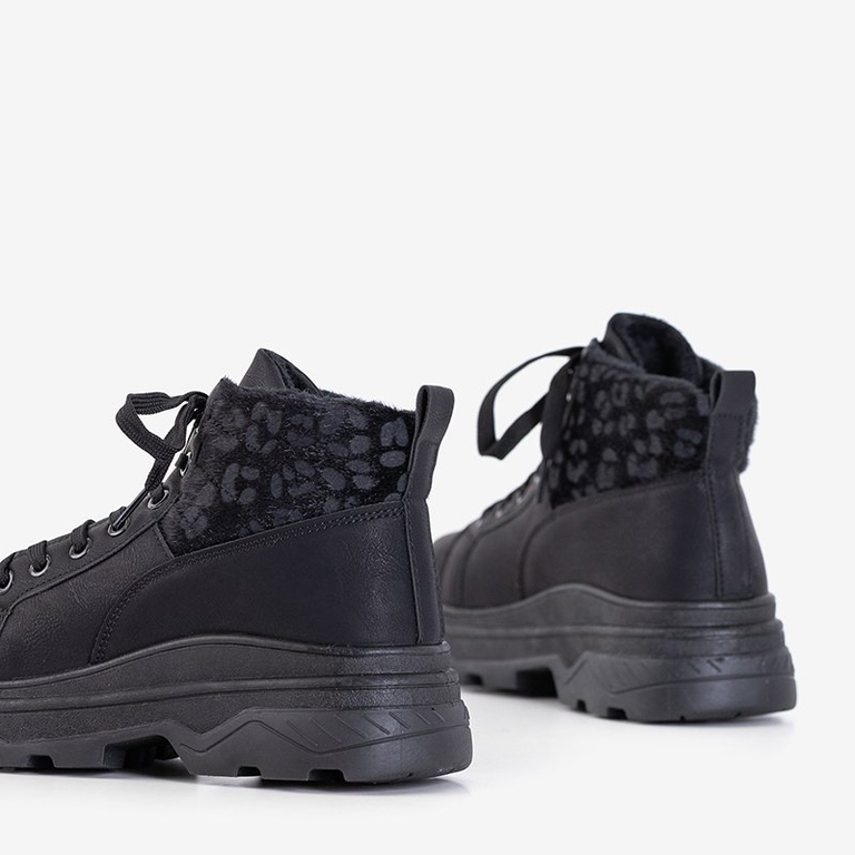 OUTLET Încălțăminte sport izolată pentru femei negre de la Fturen - Încălțăminte