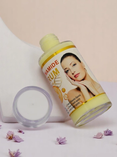 Ser de față iluminator cu niacinamide