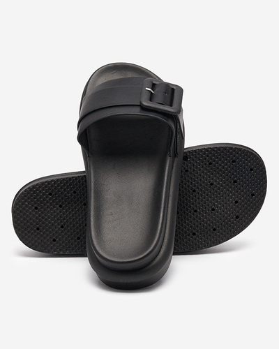 Papuci negri de damă cu cataramă - Încălțăminte