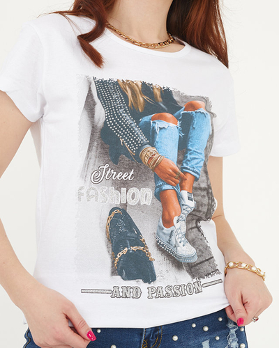 Tricou alb de damă cu imprimeu - Îmbrăcăminte