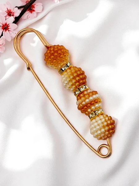 Broșă decorativă pentru femei cu perle Patru Perle